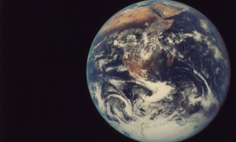 the earth as seen from space from apollo17